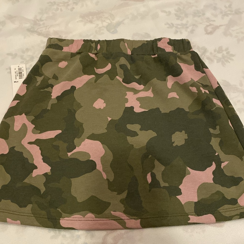 Camouflage Print 🌷5 for $20 - Picture 4 of 4